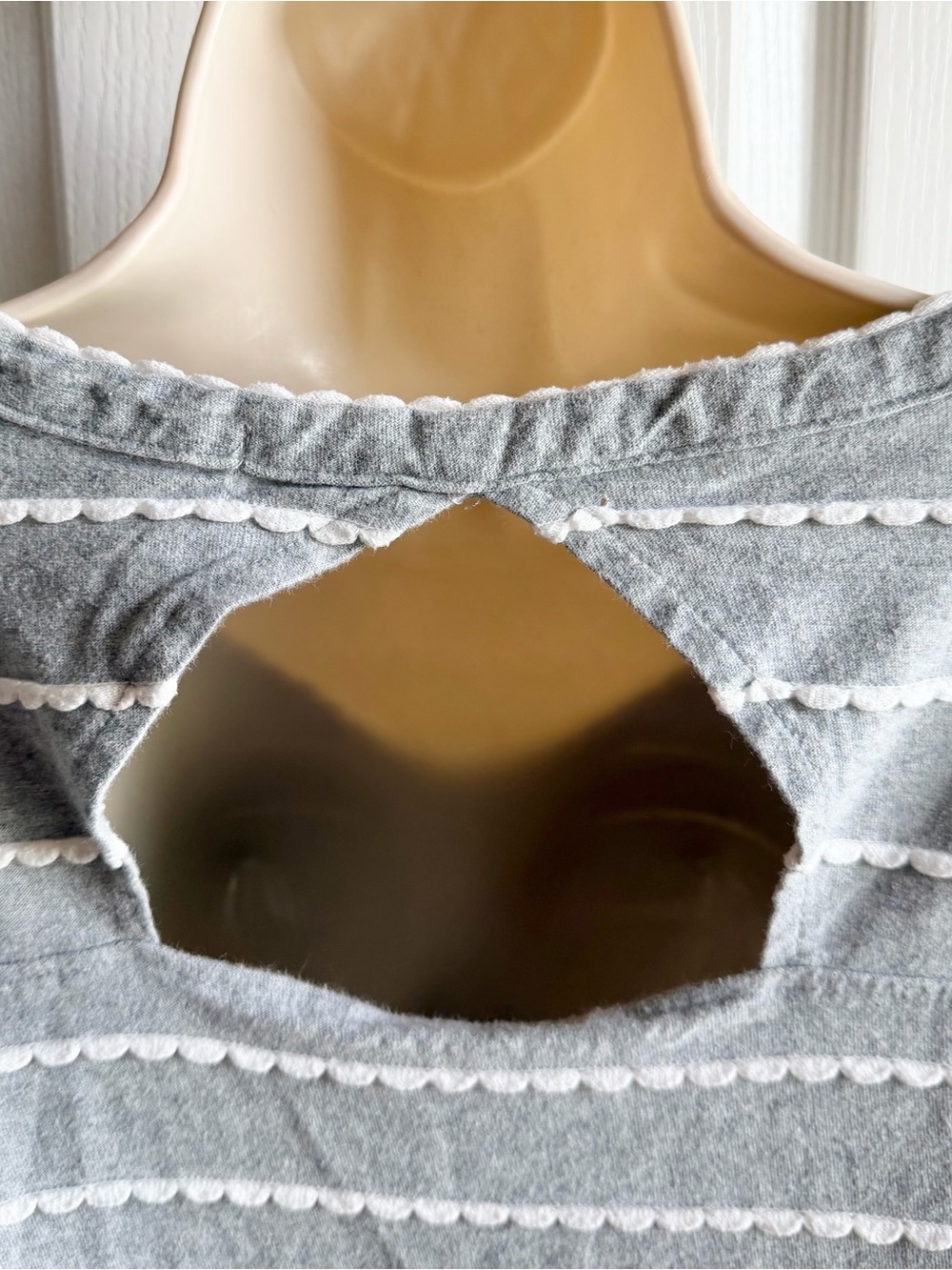 Mododoc Scallop Striped 3/4 Sleeve Top - Picture 6 of 7